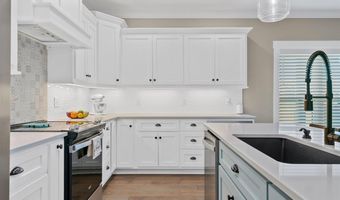 6478 E Haven Way, Alvaton, KY 42122