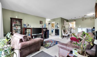 2245 Nichols Rd C, Arlington Heights, IL 60004
