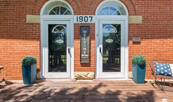 2331 W Detroit St, Abilene, KS 67410