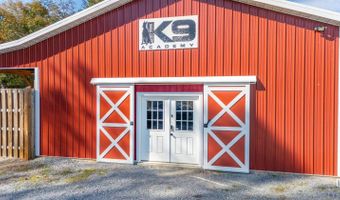 273 Riverbend Rd, Altavista, VA 24517