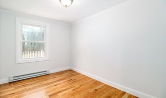 27 Long Meadow Ln, Bethel, CT 06801