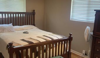 1239 Dossett St, Athens, TN 37303