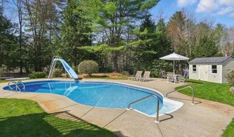 72 McAllister Rd, Bedford, NH 03110