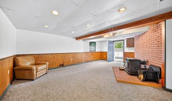 19 Greenleaf St, Billerica, MA 01821