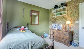 10228 BAYSIDE Dr, Dover, DE 19901