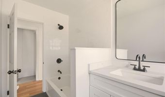 292 Sowams Rd, Barrington, RI 02806