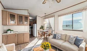 124 KAOLIN Dr, Apache Junction, AZ 85119