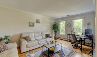 11 Lexington Rd, Avon, CT 06001