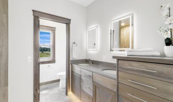 2490 179th Ave NE, Ham Lake, MN 55304