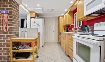 484 BROUGH Rd, Abbottstown, PA 17301