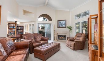 2191 Torrey Gln, Escondido, CA 92026