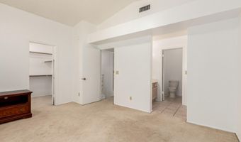 2875 W HIGHLAND St 1102, Chandler, AZ 85224