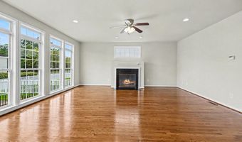 42047 PEPPERBUSH Pl, Aldie, VA 20105