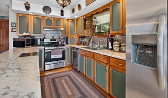 202 Bear Cove Rd, Baileyville, ME 04694