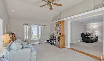 133 Brookpark Dr, Amherst, NY 14228