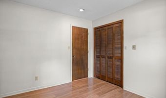 8381 Pratt Rd, Atchison, KS 66002