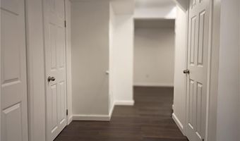 6 Old Pound Hill Rd, North Smithfield, RI 02896