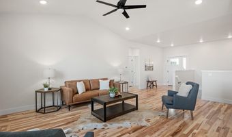 604 HORSESHOE Rd, Burns, WY 82053