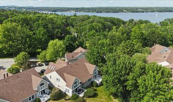 51 Dockside Ln, Belfast, ME 04915