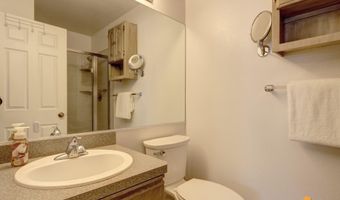 3425 Lakeshore Dr #4, Anchorage, AK 99517