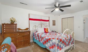 1315 E Church St, Aurora, MO 65605