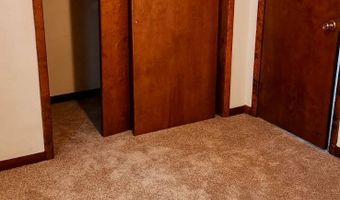16 Mc Clellan Ave 1, Amsterdam, NY 12010