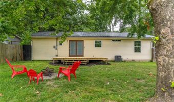 1220 N Third St, Austin, IN 47102