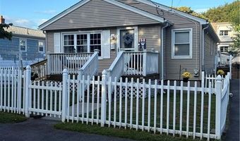 11 Glen St, North Providence, RI 02911