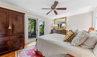 5 Hillcrest Rd E, Asheville, NC 28804