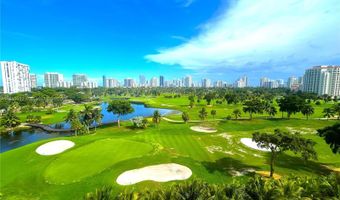 20379 W Country Club Dr 935-3, Aventura, FL 33180