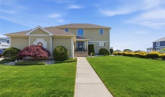25 Narragansett St, North Kingstown, RI 02852
