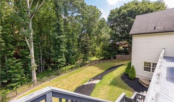 9360 Nesbit Lakes Dr, Alpharetta, GA 30022