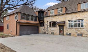 907 1st Dr NW, Austin, MN 55912