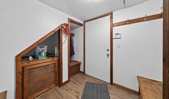 39 Green Hill Ln, Cheshire, CT 06410