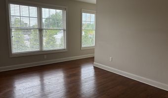 67 W Main St 421, Clinton, CT 06413