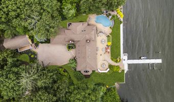 99 Holly Ln, Bayville, NJ 08721