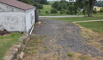 845 N Crowe Rd, Bloomfield, IN 47424