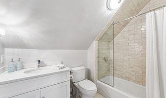 99 Porchuck Rd, Greenwich, CT 06831