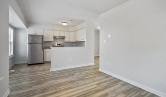 20198 BROOKVIEW Sq, Ashburn, VA 20147