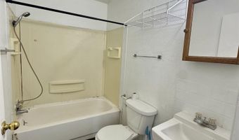 17 W 4th St, Atlantic, IA 50022