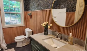 616 E Oakwood Ave, Albemarle, NC 28001
