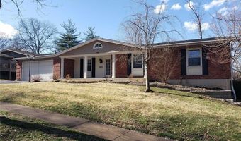 803 Clayworth Dr, Ballwin, MO 63011