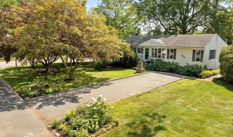 654 E Woodbridge Ave E, Avenel, NJ 07001