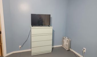 60 Summit St, Baileyville, ME 04694