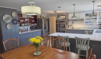 171 Green Mdw, Brattleboro, VT 05301