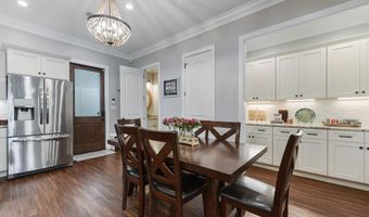 802 Old Spanish Trl, Bay St. Louis, MS 39520