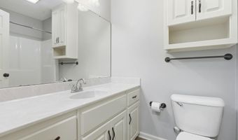 151 Weathering Dr, Austin, AR 72007