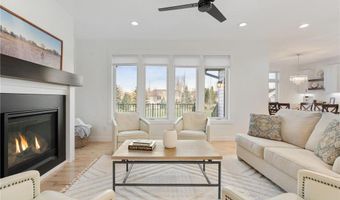 1007 28th St SW, Austin, MN 55912