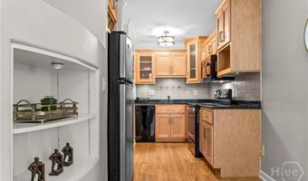 655 Campus Rd E 12, Athens, GA 30605
