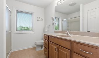 108 Winfield Manor Dr, Adams Twp., PA 16046